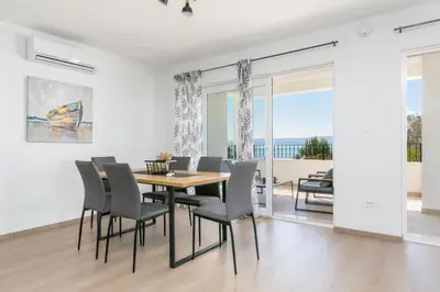 Balkon ili terasa u objektu Family friendly seaside apartments Duce, Omis - 24876