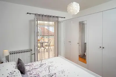 Krevet ili kreveti u jedinici u objektu Apartments Roso - ZF Hvar