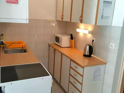 Kuhinja ili čajna kuhinja u objektu Two Bedroom Apartment with Terrace no 1