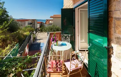 Balkon ili terasa u objektu 1 Bedroom Awesome Apartment In Omis