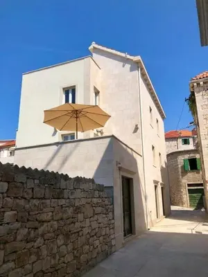 Zgrada u kojoj se nalazi apartman