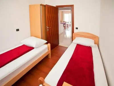 Krevet ili kreveti u jedinici u objektu Apartments Relax Brela - Two Bedroom Apartment