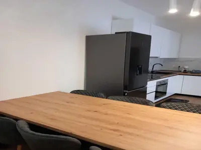 Kuhinja ili čajna kuhinja u objektu Two Bedroom Apartment with Terrace A1 ST