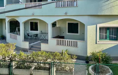 Balkon ili terasa u objektu Cozy Apartment In Duce With Wifi