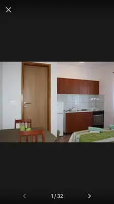 Kuhinja ili čajna kuhinja u objektu Studio apartman Lenka