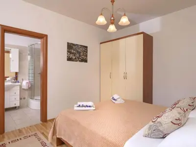 Krevet ili kreveti u jedinici u objektu One Bedroom Apartment with Balcony 3