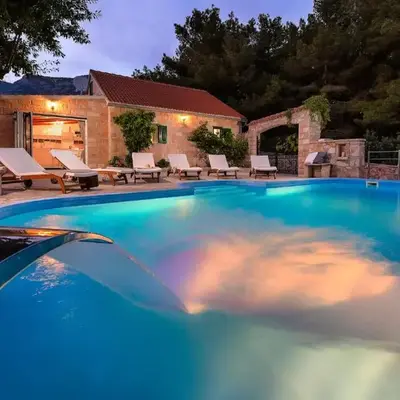 Luxury Villa Zlatni Rat with Pool