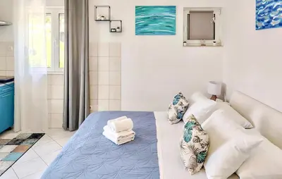 Krevet ili kreveti u jedinici u objektu Awesome Apartment In Hvar With Swimming Pool