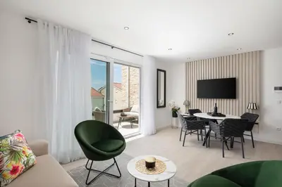 TV i/ili zabavni centar u objektu La Suite Apartment