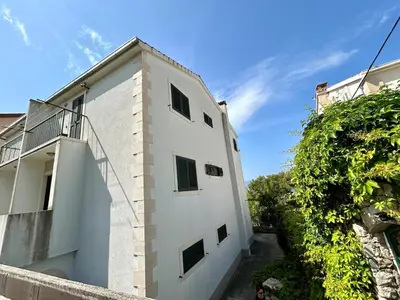 Zgrada u kojoj se nalazi apartman