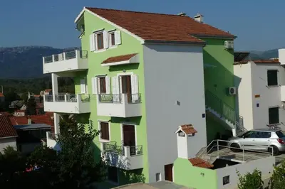 Zgrada u kojoj se nalazi apartman