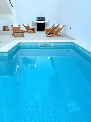 Bazen u objektu Villa Agava Mutogras ili u blizini