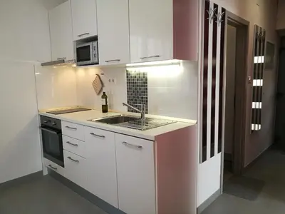 Kuhinja ili čajna kuhinja u objektu Apartments Benika