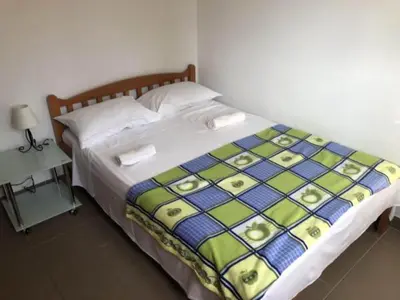 Krevet ili kreveti u jedinici u objektu Apartmani Villa Borzic - One Bedroom Apt with Terrace & Sea View