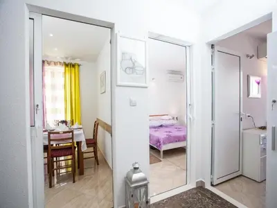 Krevet ili kreveti u jedinici u objektu Lux apartment Mare By the Sea & Beach - Two Bedroom Apartment with Terrace