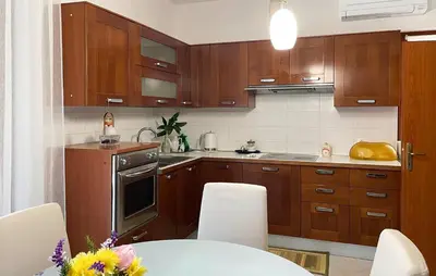 Kuhinja ili čajna kuhinja u objektu Stunning Apartment In Gdinj With Wifi