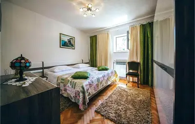 Krevet ili kreveti u jedinici u objektu 2 Bedroom Stunning Apartment In Podstrana