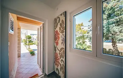 Tlocrt objekta 2 Bedroom Stunning Apartment In Podstrana