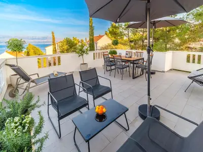Tlocrt objekta Apartments Tomy - Penthouse Two bedroom apartment with Terrace and Sea View