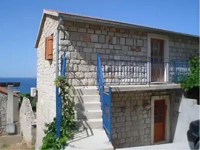 Zgrada u kojoj se nalazi apartman
