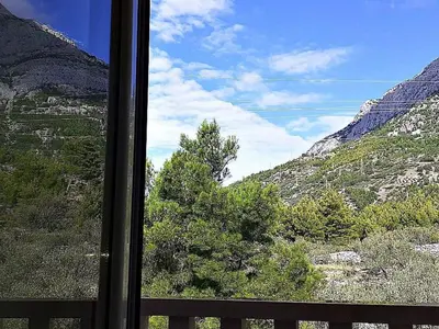 Pogled na planine ili pogled na planine iz apartmana