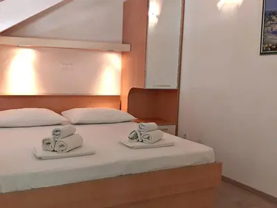 Krevet ili kreveti u jedinici u objektu Apartment Strandnahe Ferienwohnung mit tollem Ausblick by Interhome