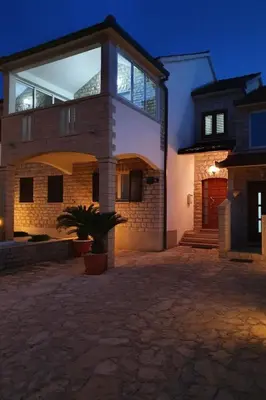 Zgrada u kojoj se nalazi apartman