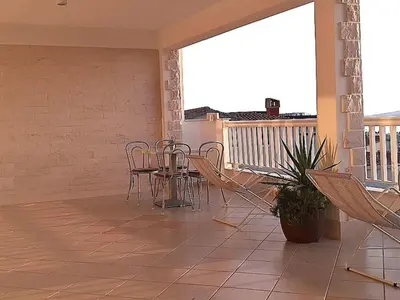 Balkon ili terasa u objektu Apartment mit Terrasse und herrlichem Ausblick by Interhome