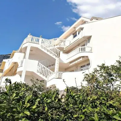 Apartment Wohnung mit Balkon und Meerblick in Strandnähe by Interhome