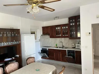Kuhinja ili čajna kuhinja u objektu Apartment Cera