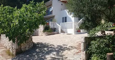 Vrt u objektu Apartments by the sea Ivan Dolac, Hvar - 16340