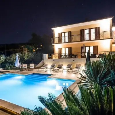 Villa in Podstrana with barbecue and Wi-Fi