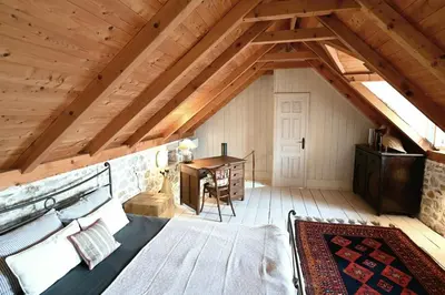 Krevet ili kreveti u jedinici u objektu Almondhouse, stonehouse, seaview, big terace,Omis