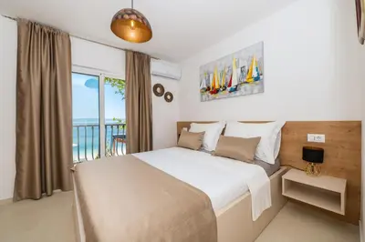 Krevet ili kreveti u jedinici u objektu Seaside holiday house Bratus, Makarska - 25055