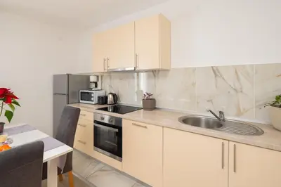 Kuhinja ili čajna kuhinja u objektu Vanessi Apartments