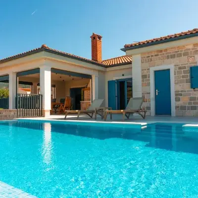Vila JELSANA