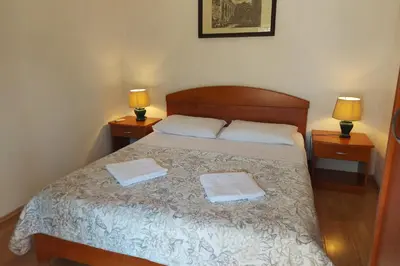 Krevet ili kreveti u jedinici u objektu Apartments by the sea Cove Zarace - Gdinj, Hvar - 25037