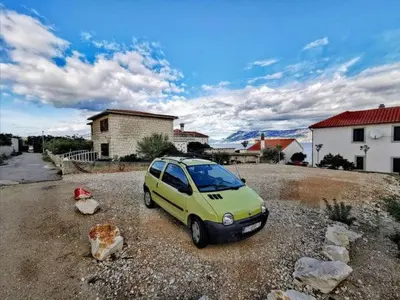 Zgrada u kojoj se nalazi apartman