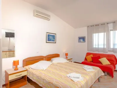 Krevet ili kreveti u jedinici u objektu Apartment Wohnung für zwei Personen im zweiten Stock by Interhome