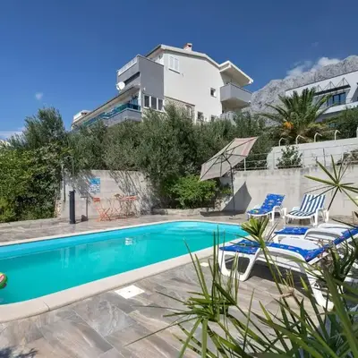 Apartment Vele Duplex-Wohnung mit Terrassen und Meerblick by Interhome