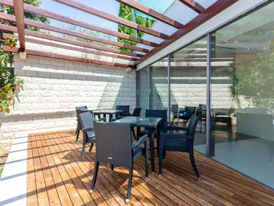 Balkon ili terasa u objektu Apartment Luxuriöses Studio mit privater Terrasse by Interhome