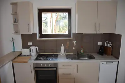 Kuhinja ili čajna kuhinja u objektu Holiday House Natali, Splitska Supetar