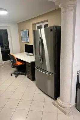 TV i/ili zabavni centar u objektu Villa Palma Maris - Pool, Sea View & Private Gym