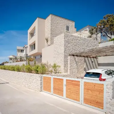 Villa Atropos