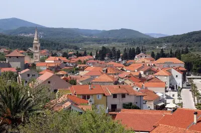 Tlocrt objekta Romantic Getaway Near the Harbor