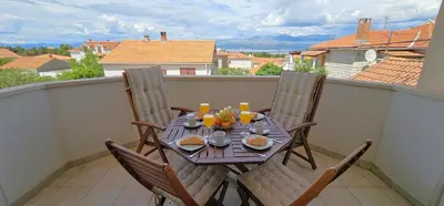 Balkon ili terasa u objektu 2bedroom apt, quiet neighbourhood, 300m from Beach, Apt Laura