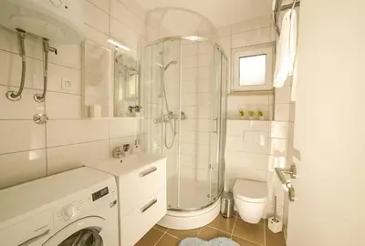 Kupaonica u objektu 2bedroom apt, quiet neighbourhood, 300m from Beach, Apt Laura