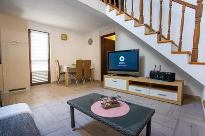 TV i/ili zabavni centar u objektu House Ivana