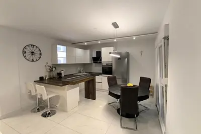 Kuhinja ili čajna kuhinja u objektu Apartments by the sea Podstrana, Split - 25140