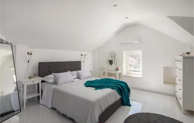 Krevet ili kreveti u jedinici u objektu 1 Bedroom Beautiful Home In Sutivan